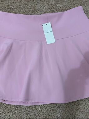 New Abercrombie and Fitch pink skort sz S